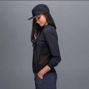 RARE lululemon lab noir jacket EUC size 4